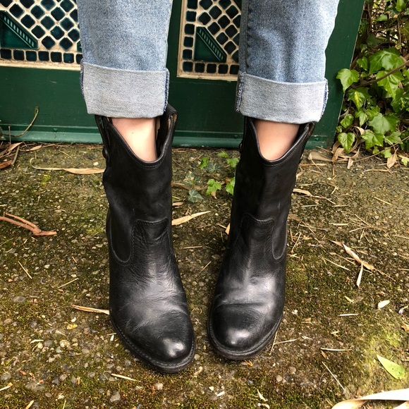 Frye Rustic Western Boho Ankle Boots Size 5.5 US ✨ - Picture 4 of 15